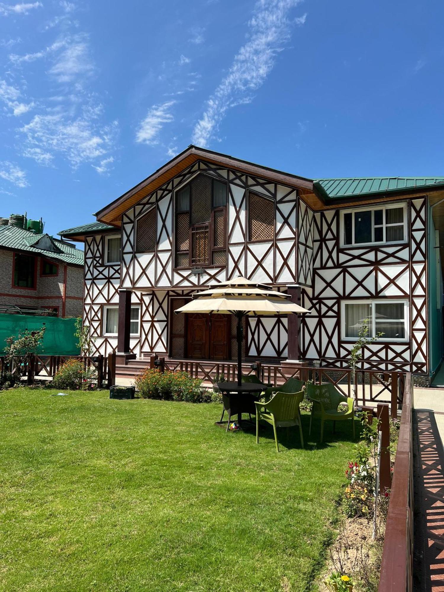 Wildflower Villa Pahalgām Exterior foto